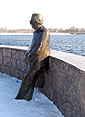 Рыбинск, памятник Льву Ошанину, 2005г.